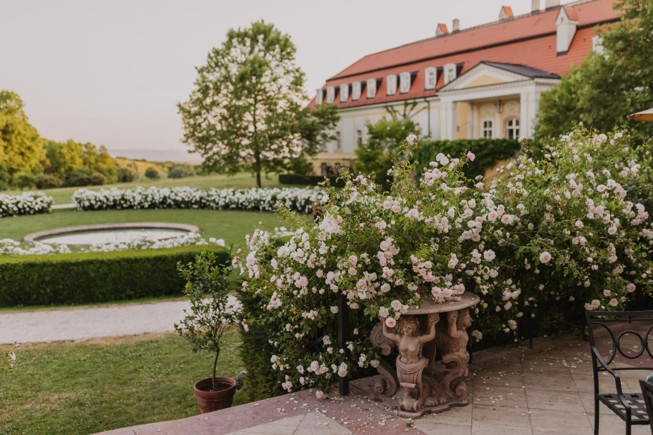 Hotel Chateau Bela Exterior foto
